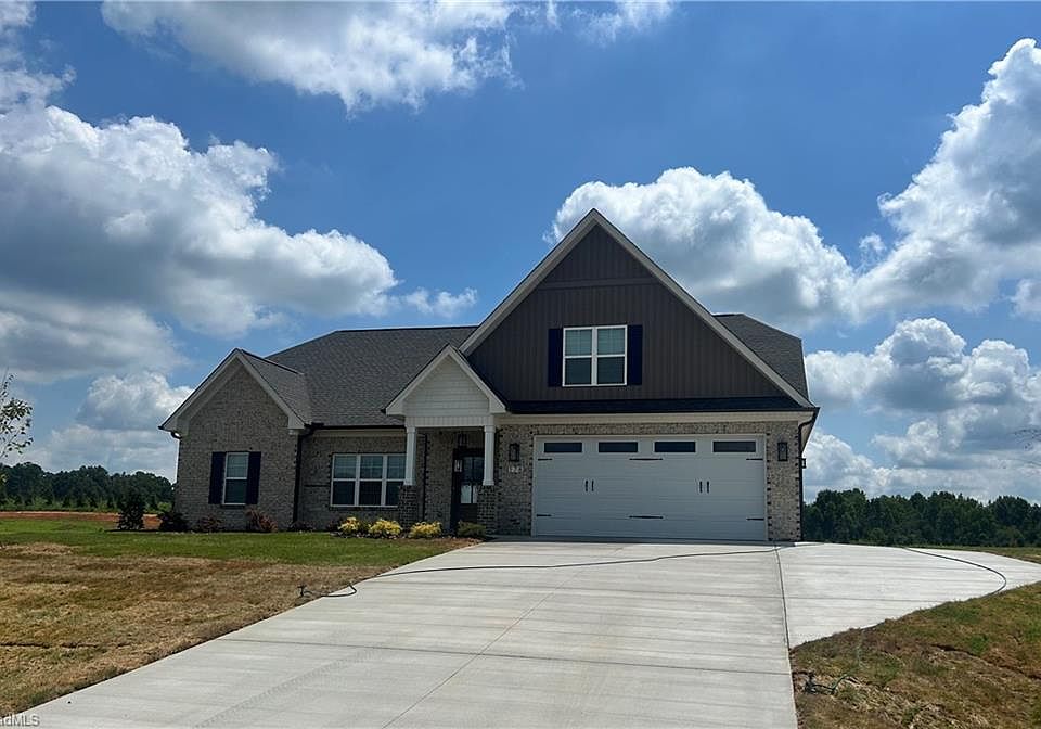 1st image of 178 Sandpiper Dr