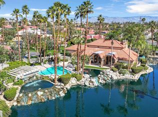 204 Lakecrest Ln, Palm Desert, CA 92260