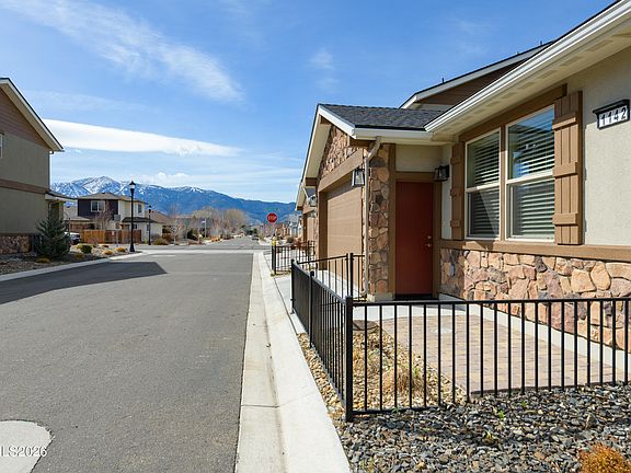 5th image of 1142 Montevideo Cir