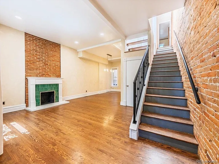 2753 Champa St — Photo 2