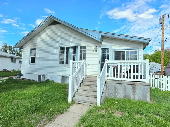 1211 Avenue C, Gothenburg, NE 69138