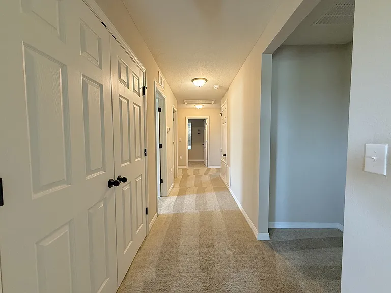 1946 Hidden Springs Dr — Photo 19