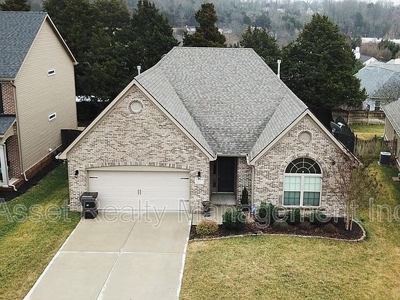 3rd image of 1918 Piperton Ln