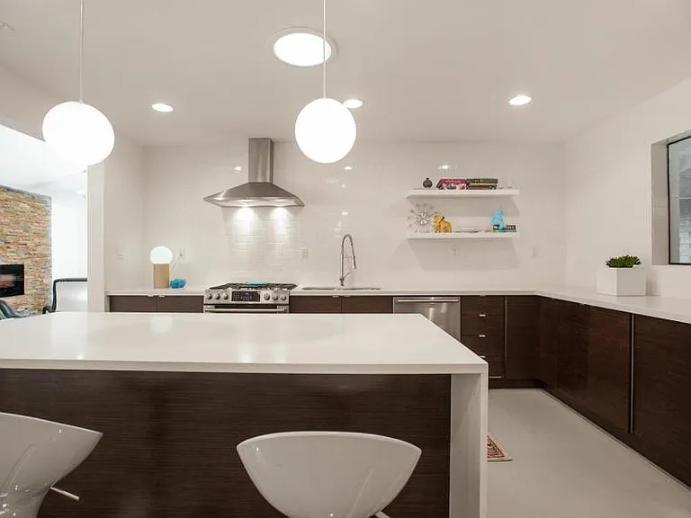 6814 E Monterey Way — Photo 7