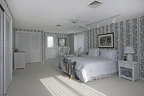 2nd image of 10 W Dune Ln