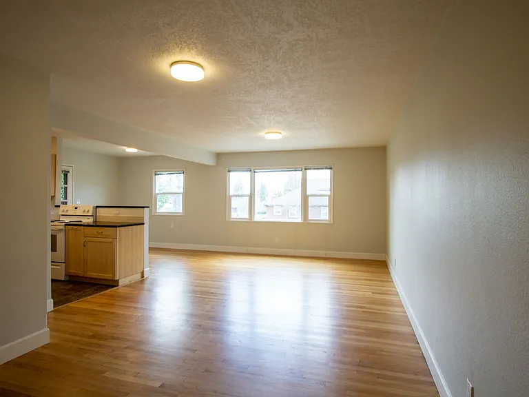 1505 N Terry St #7 — Photo 3