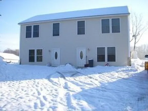 390 Mill St, Auburn, ME 04210