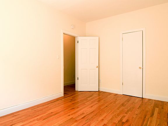 5th image of 3420 30th St #1P