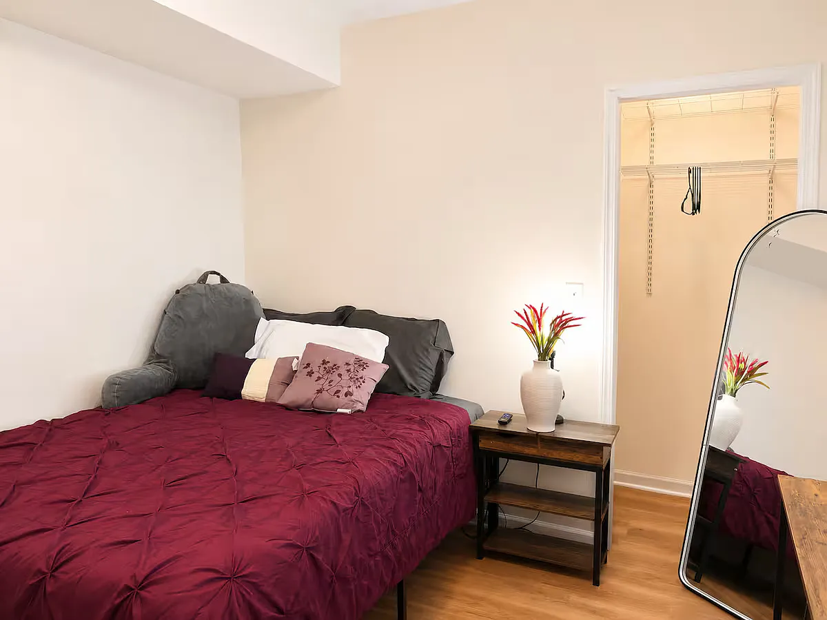 2 bed, 997 sqft, $1,700 — Photo 4