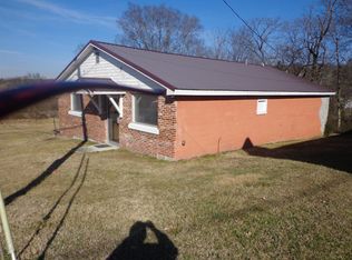 911 Glade St, Columbia, TN 38401
