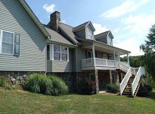 325 S Mathieson Rd, Saltville, VA 24370