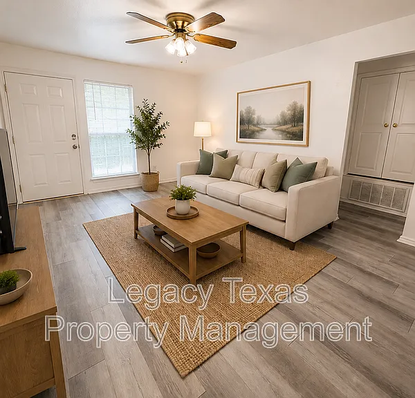 705 Miracle Ln #D — Photo 1