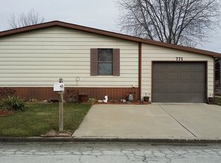 771 Tanglewood Rd, Matteson, IL 60443