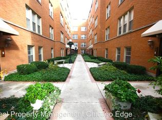 1360 W Jarvis Ave #2, Chicago, IL 60626