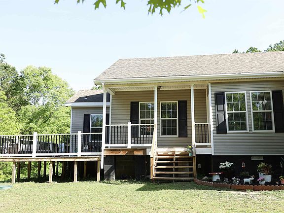 3rd image of 1001 Barrington Dr
