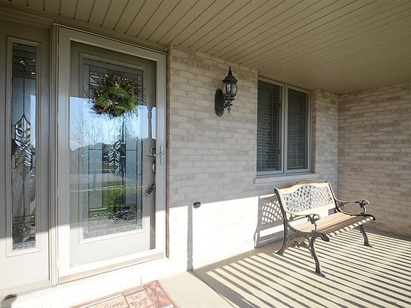 2nd image of 564 Marilyn Dr