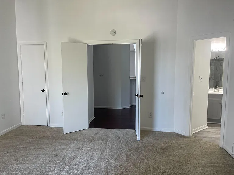 14226 Bowsprit Ln #608 — Photo 10