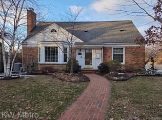 1526 Sycamore Ave, Royal Oak, MI