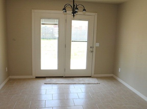 3rd image of 13861 County Road 1565