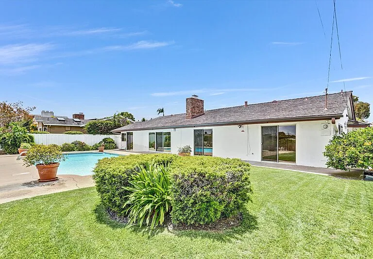 1165 Catalina Blvd — Photo 21