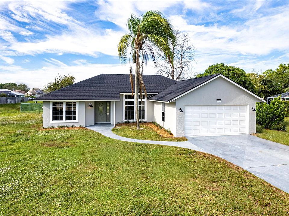 1st image of 4400 SW Idlewild Street