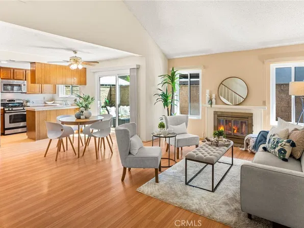 2650 W Meadowview Ln, Anaheim, CA 92804
