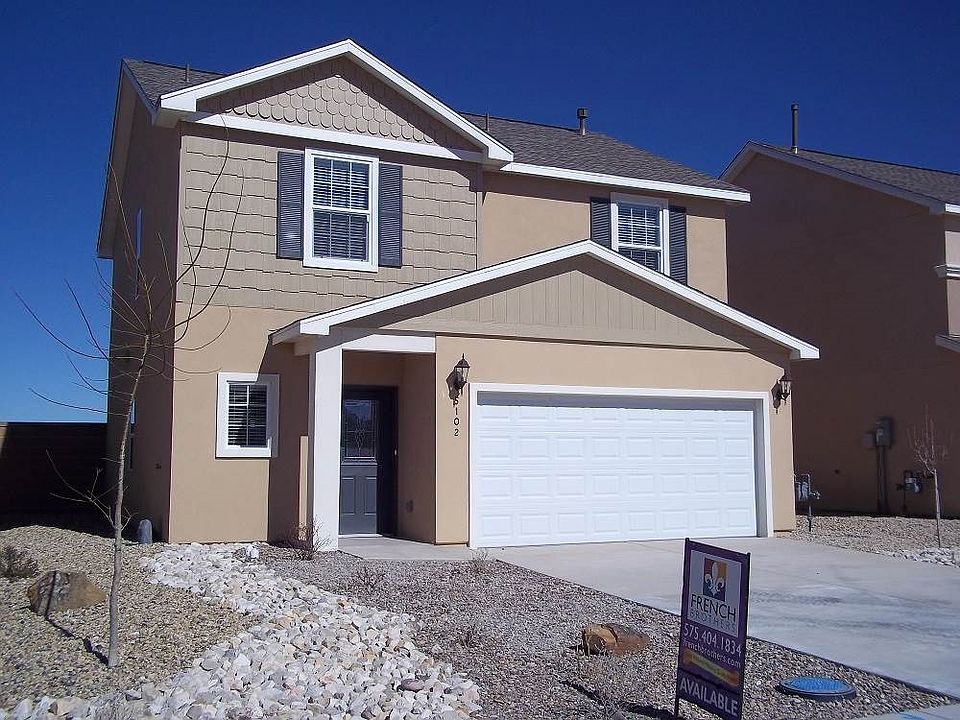 1st image of 1020 Clover Ln