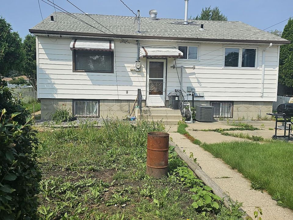 1st image of 13103 63rd St NW
