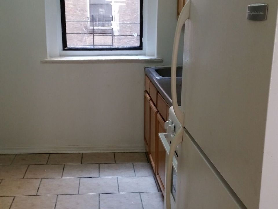 1st image of 612 W 184th St APT 04