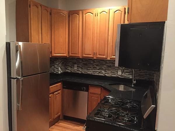 2nd image of 155 New York Ave #1