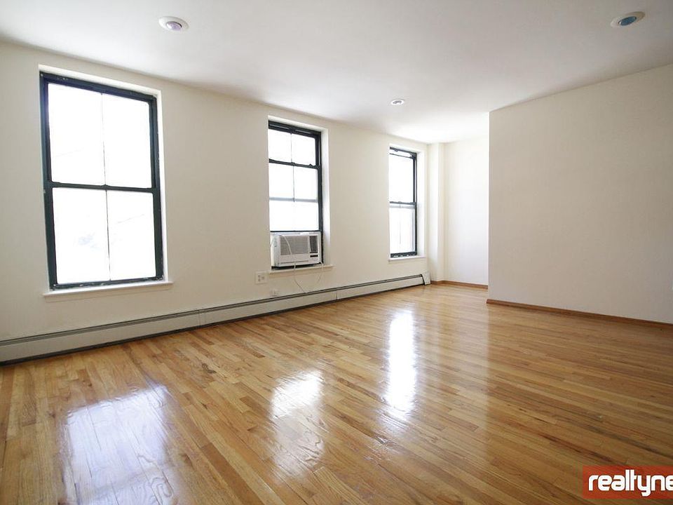 1st image of 464 Carlton Ave #2