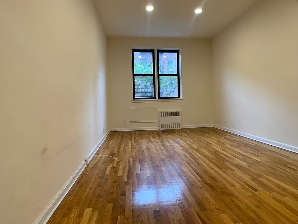 1st image of 330 E 77th St APT 3