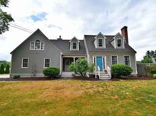 114 Groton School Rd, Ayer, MA 01432