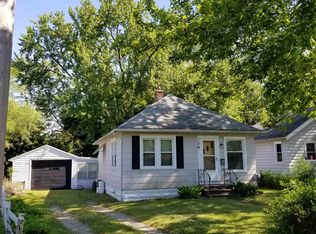 178 Walcott Ave, Jackson, MI 49203