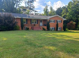 3220 Gaillard Rd, Dalzell, SC 29040