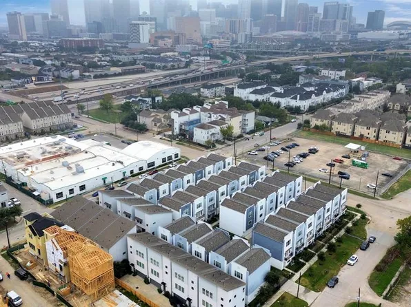 2224 Mcgowen Street, Houston, TX 77004