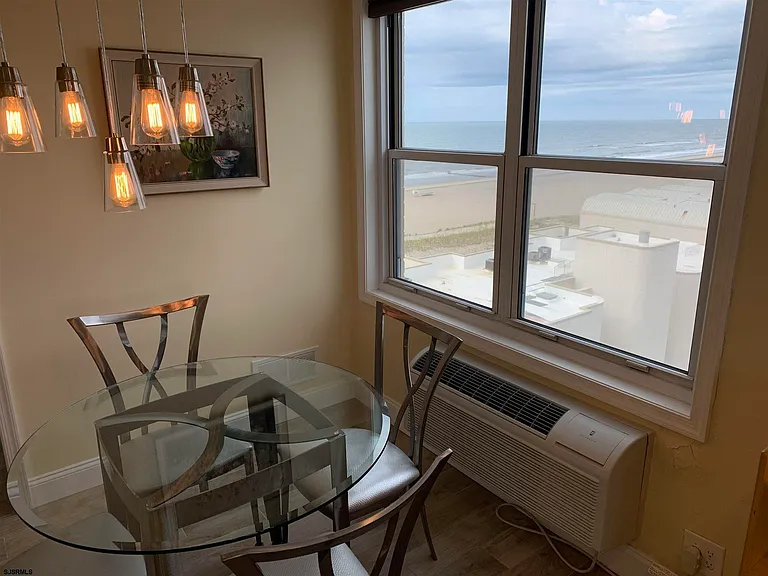 9400 Atlantic Ave #818 — Photo 7
