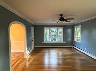 120 Woodbine St, Providence, RI 02906