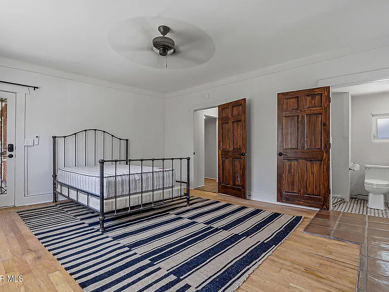 2911 Grant Ave — Photo 25