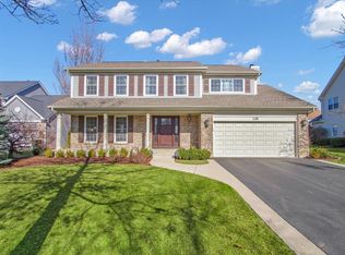 130 Whitehall Ct, Grayslake, IL 60030