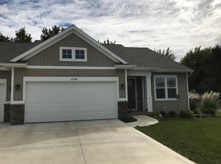 12748 Gooseberry Ln, Holland, MI 49424
