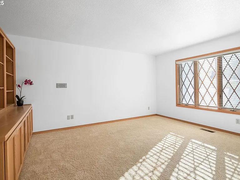 13187 NW Burton St — Photo 13