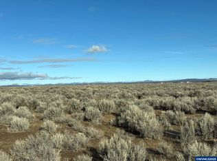 3300 Rockinghorse Ln, Christmas Valley, OR 97641