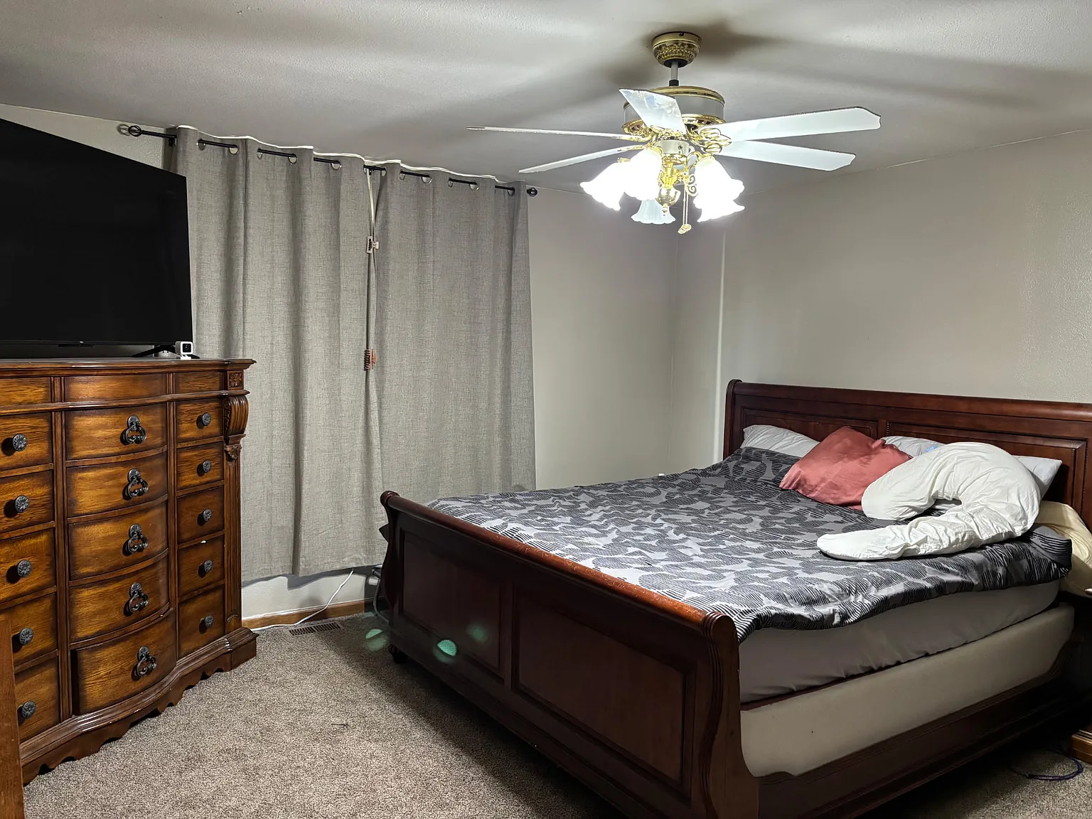 2378 Eileen Way — Photo 4