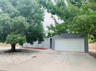 3601 Mission Arch Dr, Roswell, NM 88201
