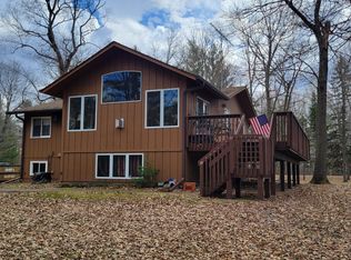 5053 Hawk Ridge Rd, Grasston, MN 55030