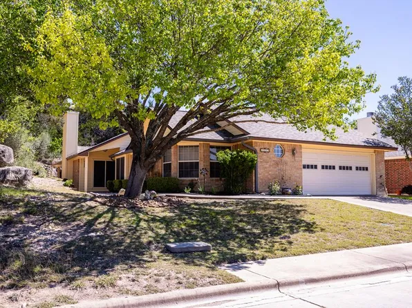 1252 Victory Ln, Kerrville, TX 78028