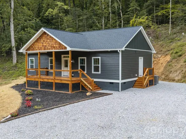 515 Betts Branch Rd, Bryson City, NC 28713