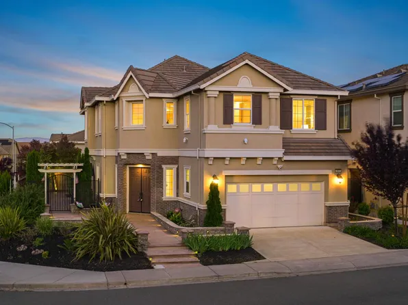 7517 Mindy Mae Ln, Dublin, CA 94568