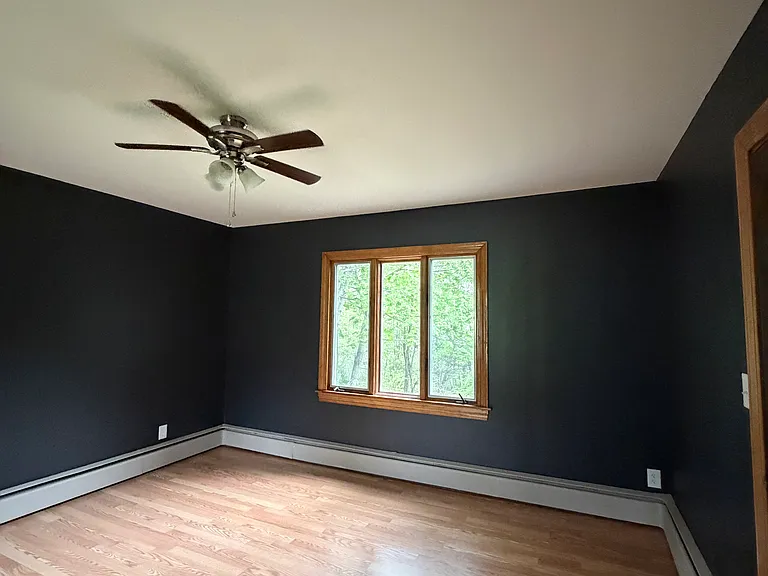 99 Old County Rd — Photo 16